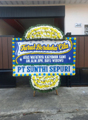 Papan Bunga Duka di Bugis